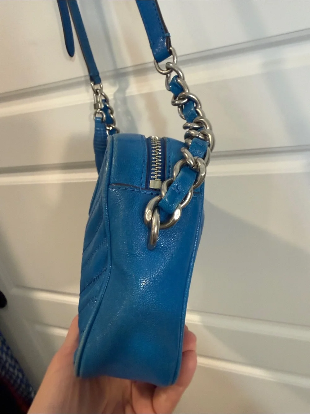 Tory Burch Fleming Distressed Camera Bag